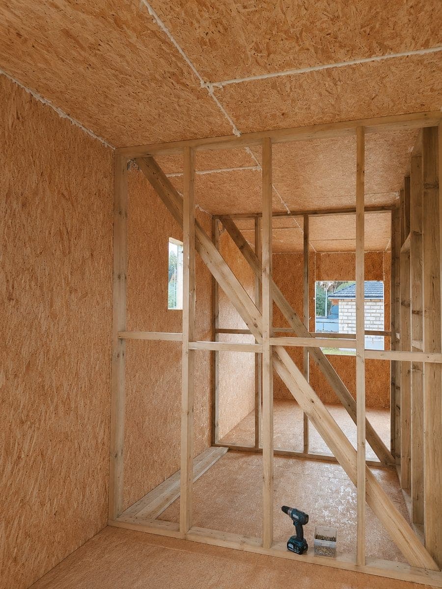 Строительство дома 100 м² в Буденовце — готовность к отделке