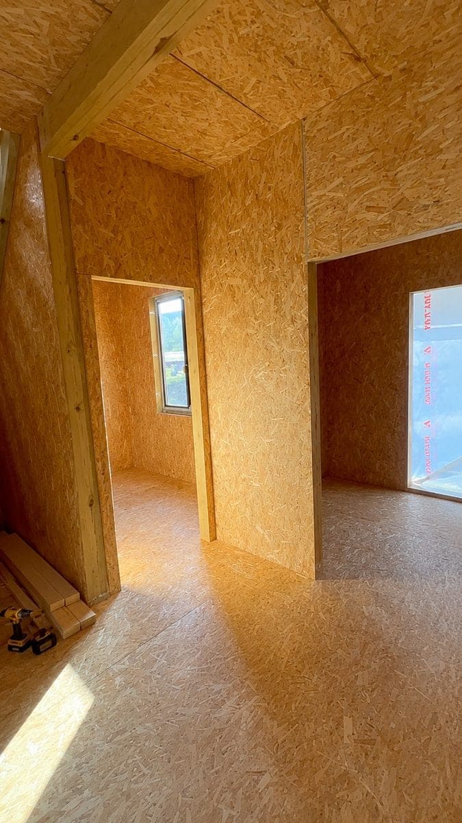 Строительство дома 120 м² Ленинец — боковой ракурс